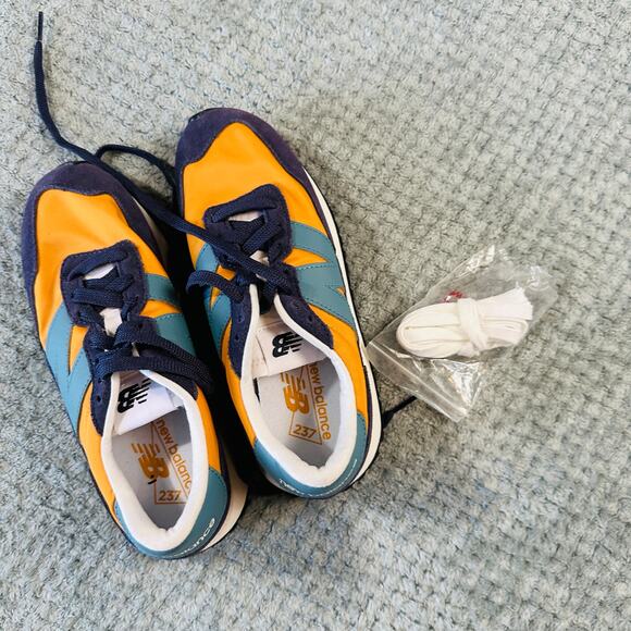 New Balance 237 Anthropologie Classic Sneakers Yellow/Blue Sea Salt 7.5 - Picture 6 of 7